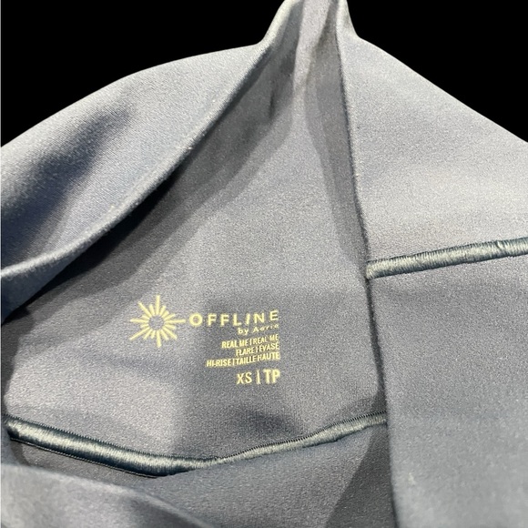 OFFLINE By Aerie Real Me High Waisted Crossover‎ Flare Legging Size XS Blue - Picture 3 of 8